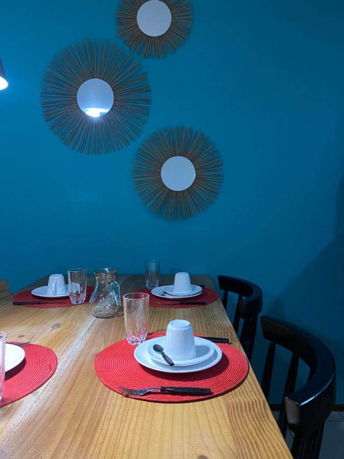 Apartamento Dois Quartos Ponta Próximo à Orla De