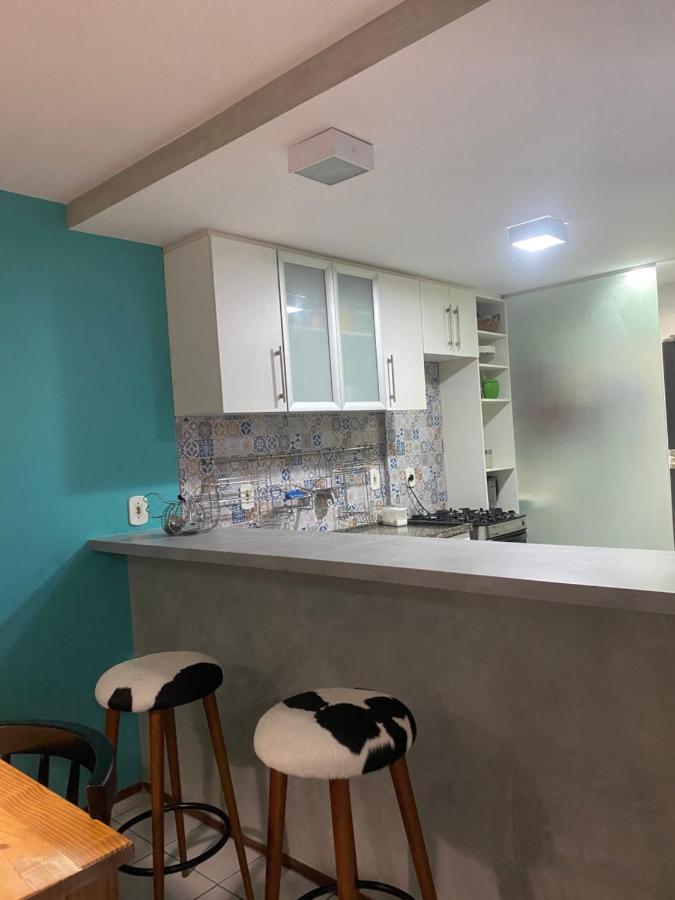 Apartamento Dois Quartos Ponta Próximo à Orla De