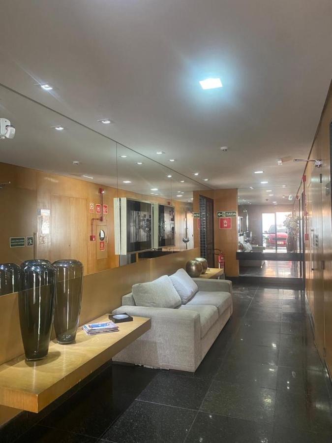 Dois Quartos Ponta Próximo à Orla De Apartamento *