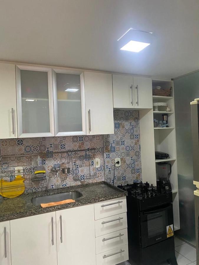 Dois Quartos Ponta Próximo à Orla De
